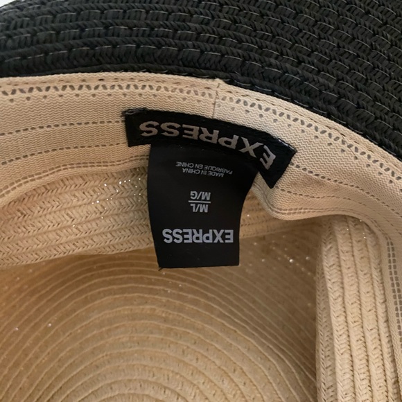 Tan and black sun hat - Picture 3 of 3